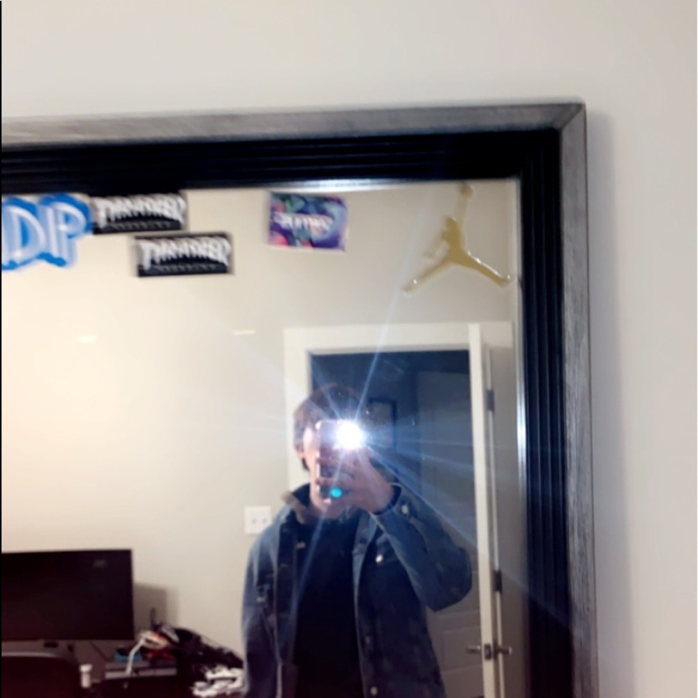 Meet your Posher, Dominic